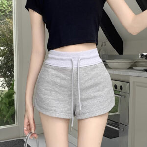 Women's Casual High-waisted Figure-flattering Shorts
